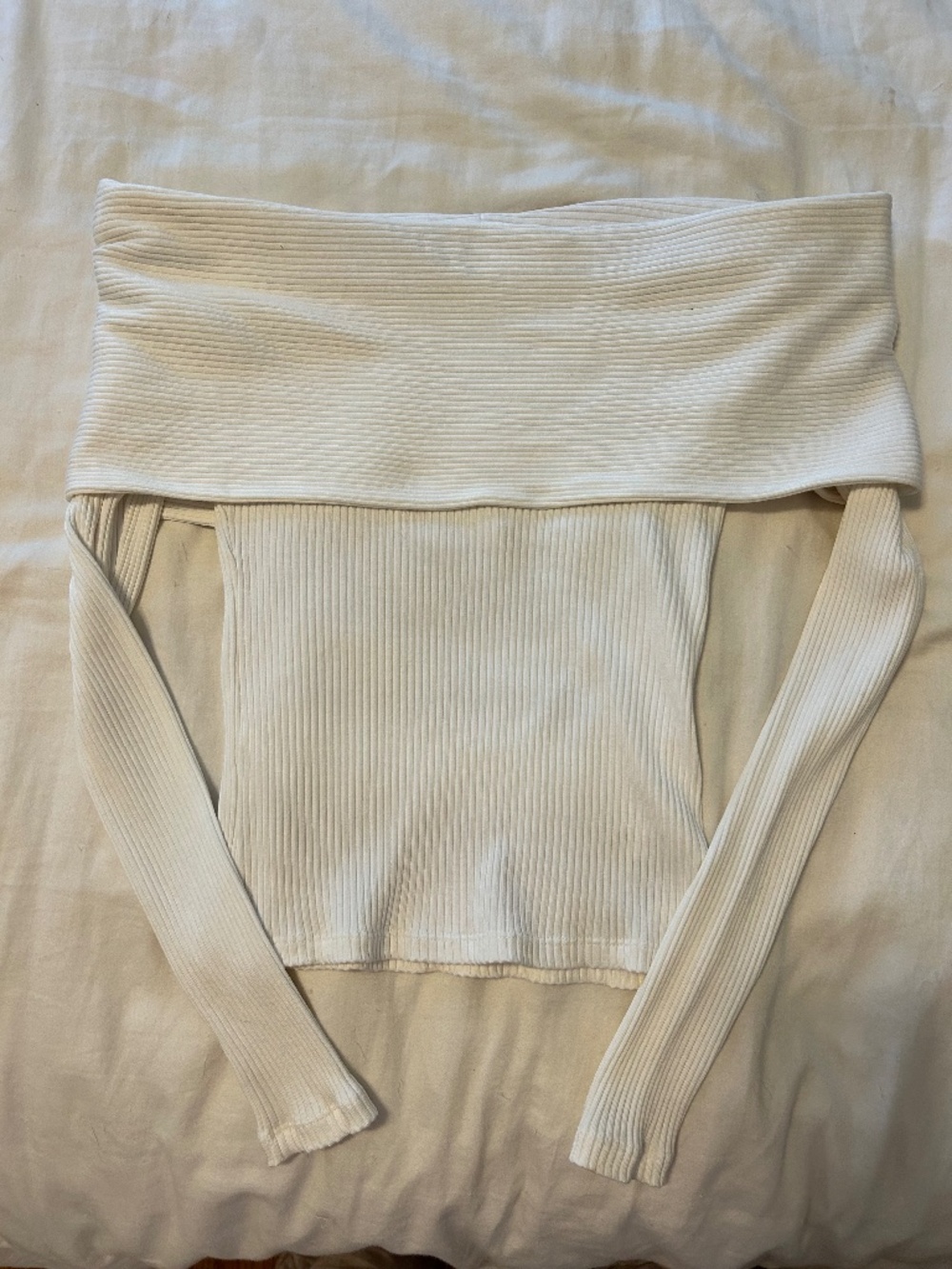 Aritzia off shoulder ribbed top
